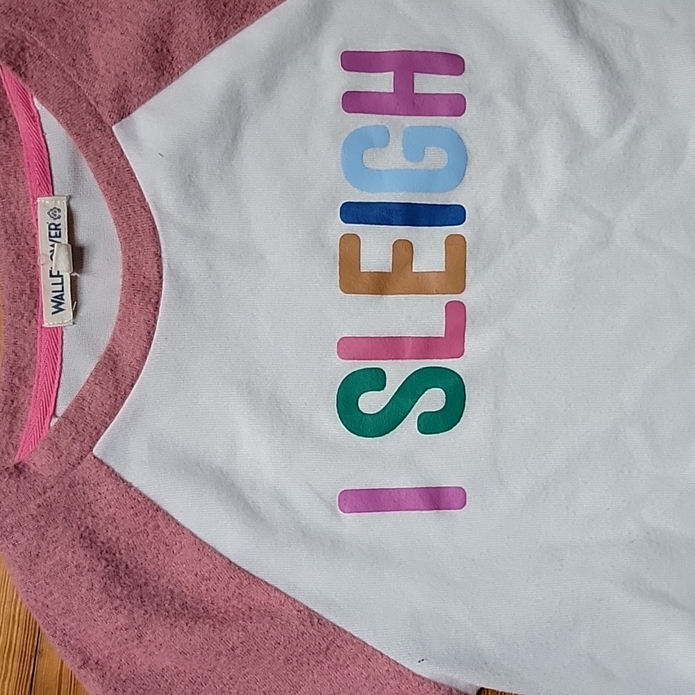 Sweatshirt - Picture 2 of 2